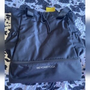 NWT Beyond Yoga Black Convertible Backpack